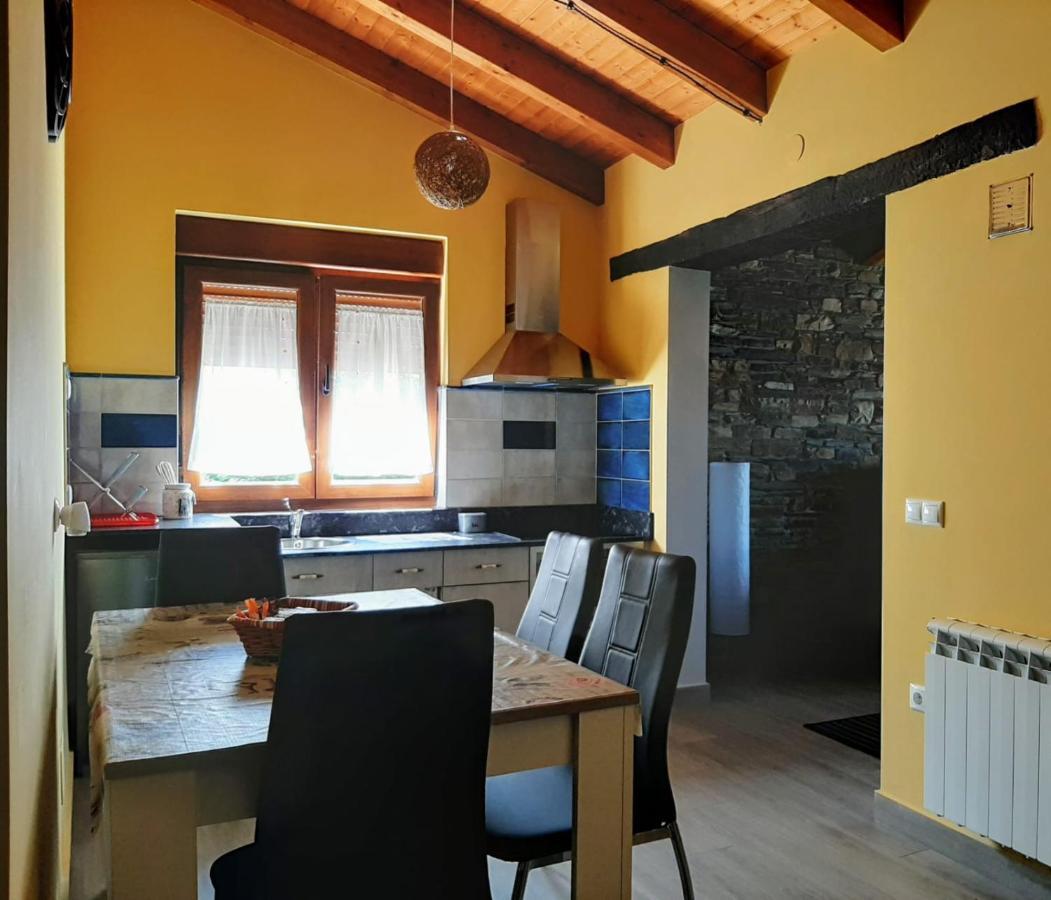 Villa Vivienda Turistica A Madanela Exterior foto